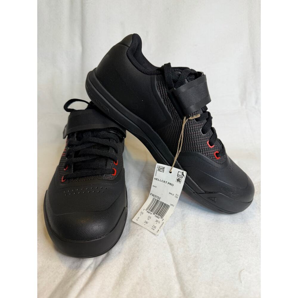 Five Ten Hellcat Pro MTB Shoes Size 6 Men / 7.5 Women Black Red Clipless NWT
